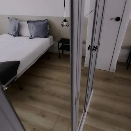 Espacioso A Escasos Metros Del Centro Apartment